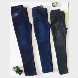 یه کار شیک و پر طرفدار 

شلوار جین

جنس جین 

در سه رنگ متفاوت 

سایز 70تا100

