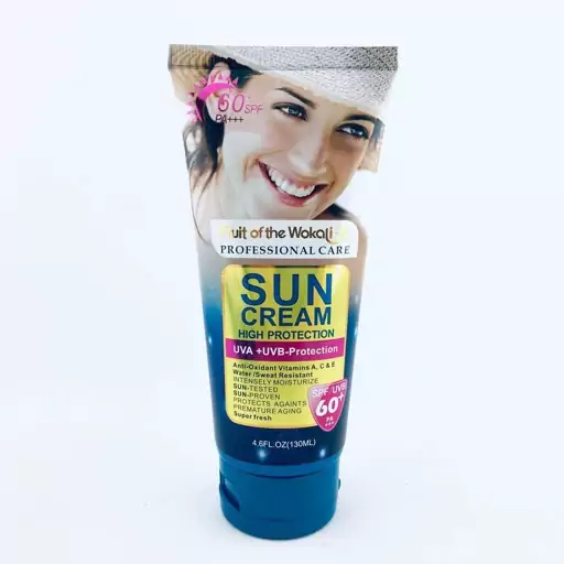 کرم ضد آفتاب بی رنگ وکالی spf60 