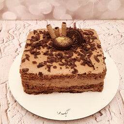 کیک کافیشاپی کیک کافی شاپی کیک عصرانه کیک شکلاتی با خامه شکلاتی  کیک زانت کیک لایه ای ارسال پس کرایه 