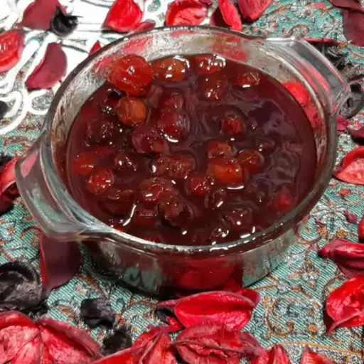 ترشک آلوچه جنگلی محلی با سس غلیظ 