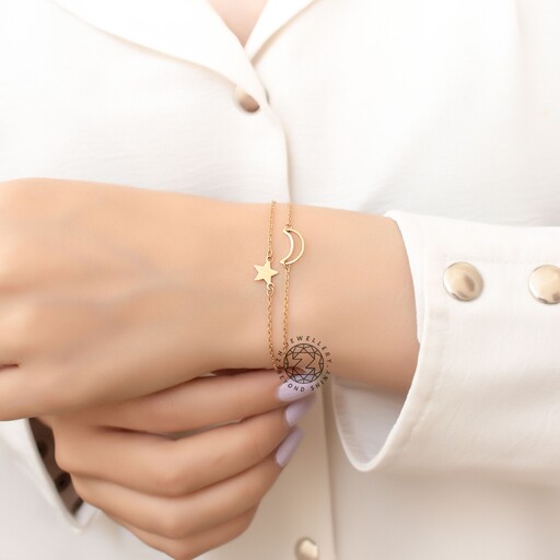 دستبند دخترانه و ظریف دوتایی ماه و ستاره رنگ نقره ای و طلایی(جنسش استیله و رنگ ثابته)