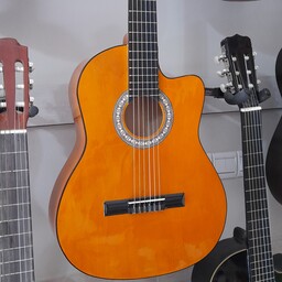 گیتار کلاسیک کینگ مدل k2  به رنگ گیتار یاماها