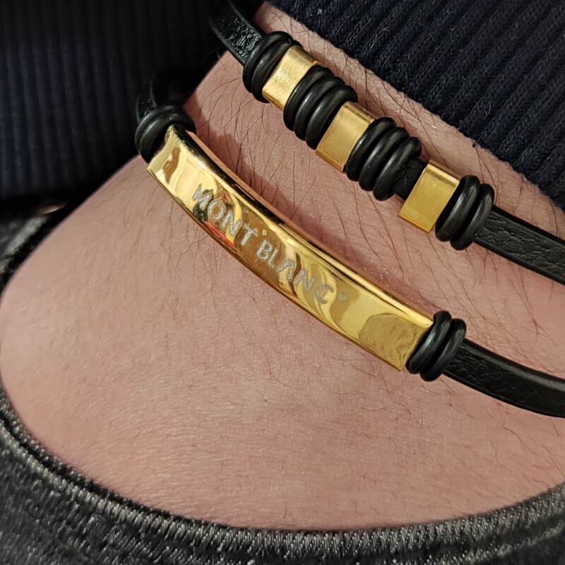 دستبند چرمی 2لاین مونت بلانک طلایی  اسپرت مردانه قفل مگنتی سه لاین  چند لاین