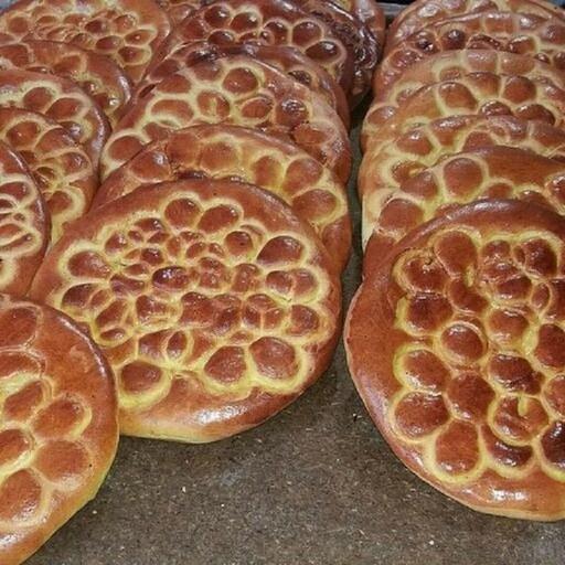نان فطیر سنتی  سراب   (مغزدار و شیرین  )
