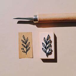 مهر دستساز گل شماره 4 برای گیفت و دفتر و بولت ژورنال و پلنر و ساخت تگ و طراحی پارچه و کاغذ کادو