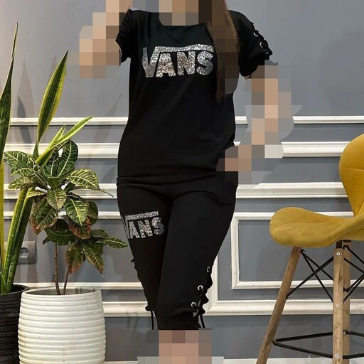 ست لباس زنانه  پانچ vans جنس دورس بسیار نرم و لطیف  