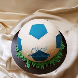 کیک توپ فوتبال  کیک تولد ورزشی اصفهان  