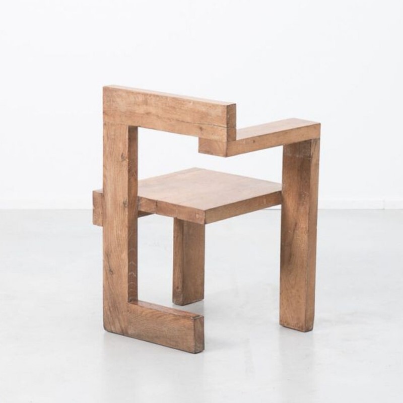 صندلی چوبی خاص 
