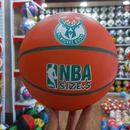 توپ بسکتبال سایز 5 با ضمانت همراه با سوزنی وارسال رایگان در ارزانکده توپ کرمان 