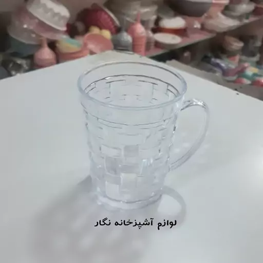 لیوان شفاف دسته دار اکرولیک