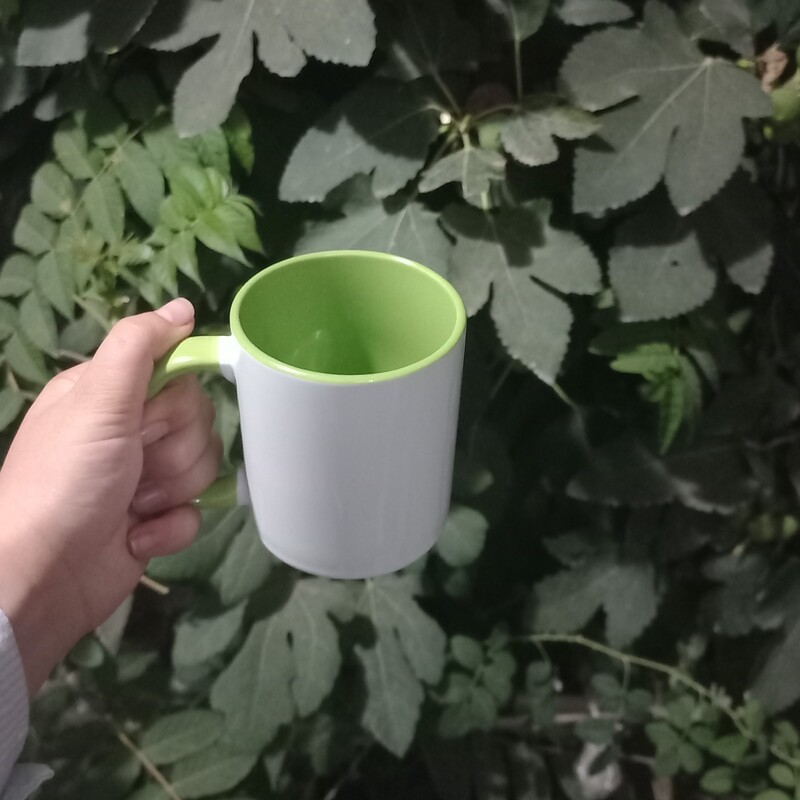 چاپ لیوان سرامیکی داخل سبز  با عکس و طرح شما 