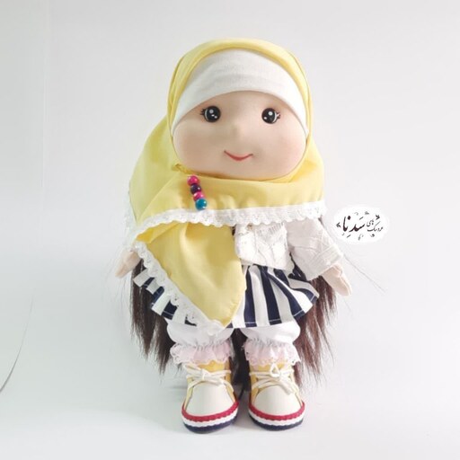 عروسک باحجاب یسنا 30 سانتی با چادر نماز و جانماز 