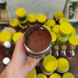 ارده شکلاتی با کنجد ایرانی و شکلات باراکا وزن خالص 450 گرم 