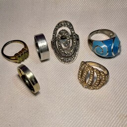 انواع مختلف انگشتر و حلقه های زنانه و دخترانه زیبا در رنگ های طلایی و نقره ای در طرح های زیبا 