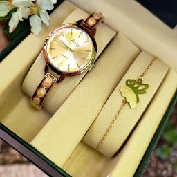 ست ساعت زنانه مارک محبوب سوراسکی نگین دار به همراه دستبند استیل طرح پروانه با جعبه کادویی