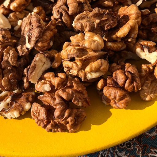 مغز گردو فسنجونی ایرانی(500گرمی-تازه -طبیعی)