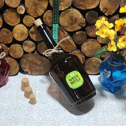 بطری نرگس شیشه قهوه ای با حجم یک لیتر و درب چوب پنبه 