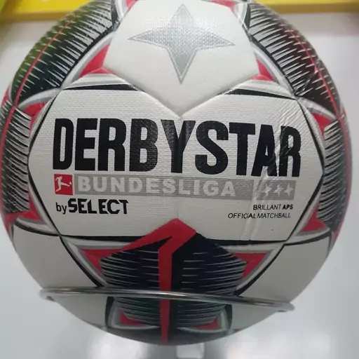 توپ فوتبال DERBYSTAR