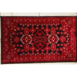 پادری فرش ماشینی 500شانه پلی استر با طرح سنتی و خاص با رنگبندی گرم