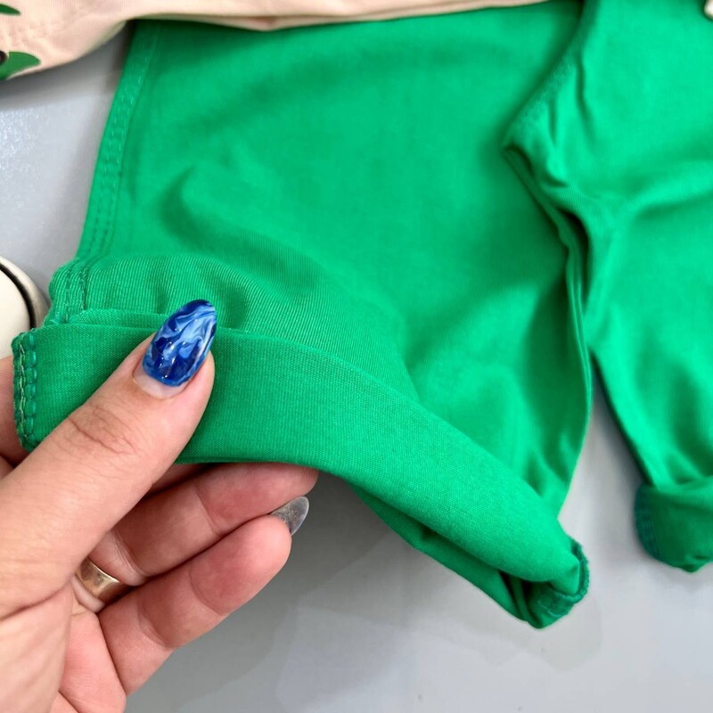 لباس بچگانه تیشرت شلوارک سگهای نگهبان سبز