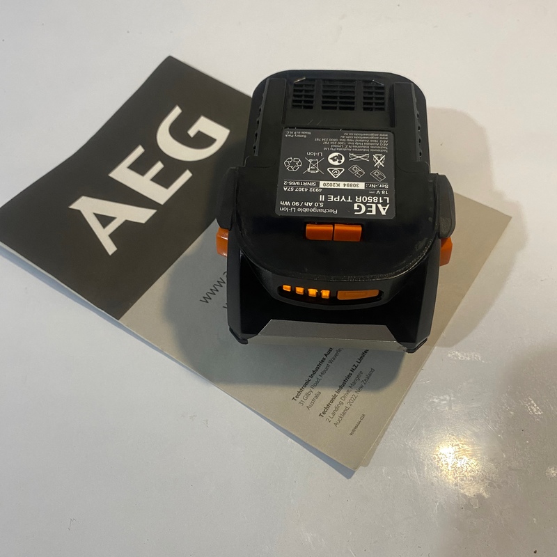 باتری 5 امپر اصلی AEG آ إ گ لیتیوم پرو نسل جدید. 