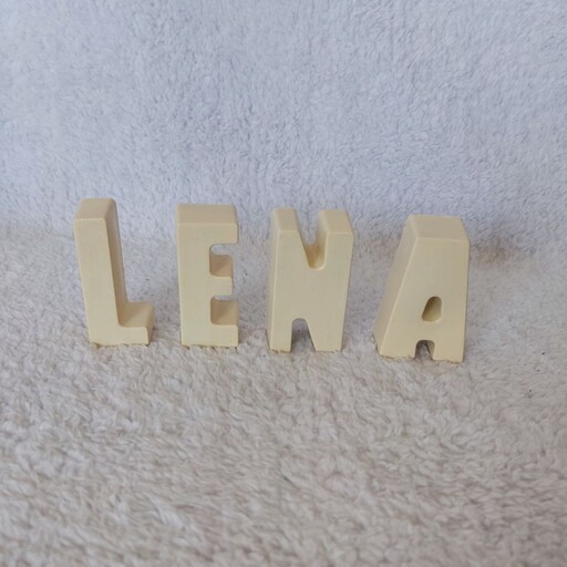 استند اسم رنگ شده LENA ، استند حروف LENA رنگی  ، اسم لنا