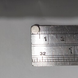 آهنربا دیسکی نئودیمیوم سایز 5 میل در 1 میل روکش نیکل هر بسته شامل 5 عدد 