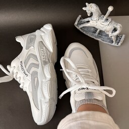 کفش اسپرت ورزشی زنانه دخترانه لژدار مدل بالنسیاگا رنگ طوسی سفید با کف طبی سایزبندی37 تا40