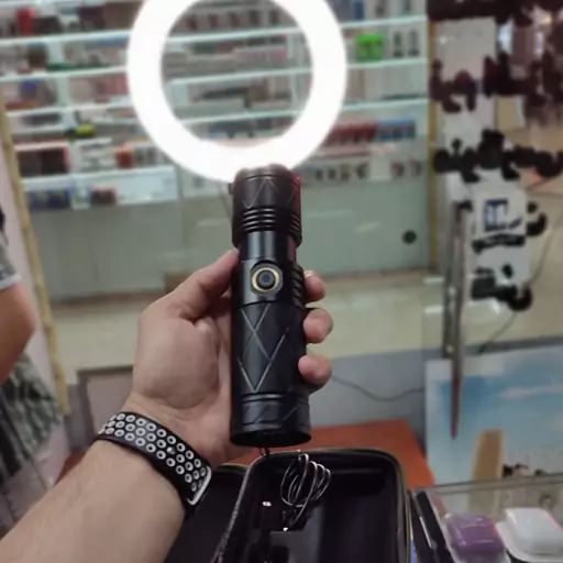 چراغ قوه قدرتمند برند 360 مدل LIGHTSABER C-L375