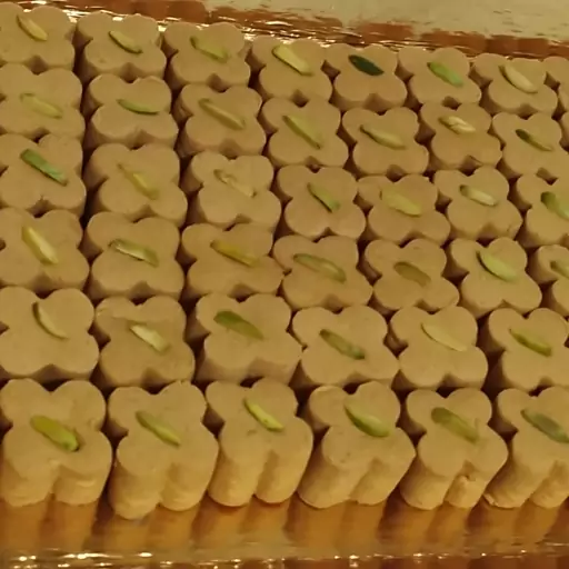 شیرینی نخودچی دوآتیشه خونگی (500 گرمی)