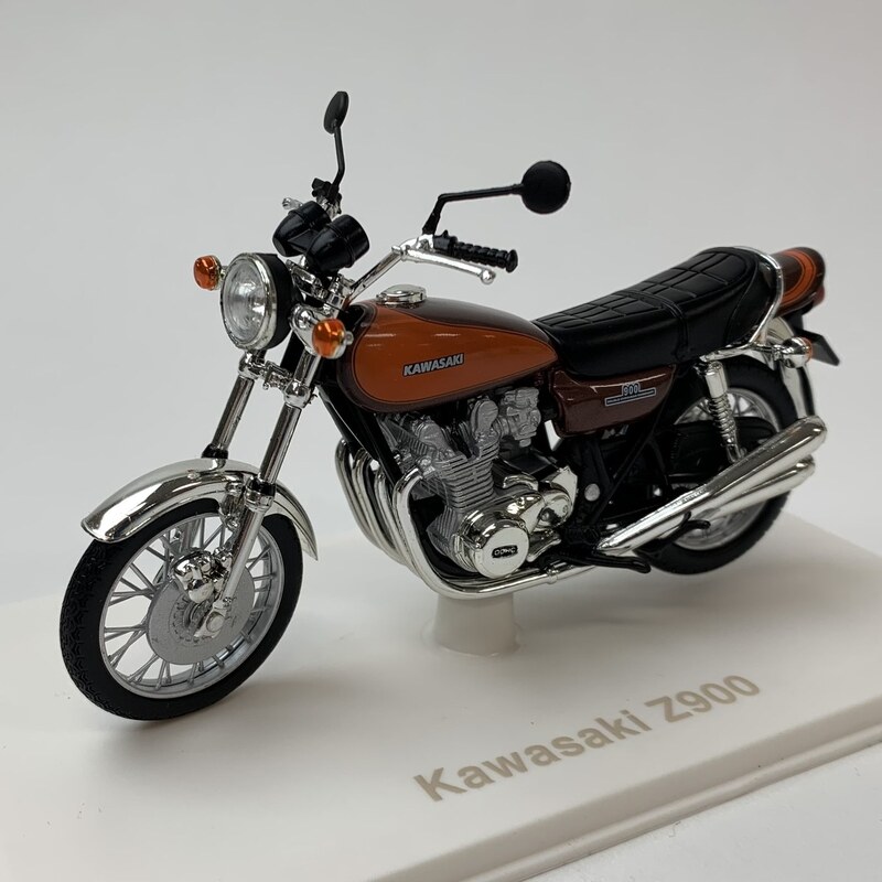 ماکت موتورسیکلت زد 900 کاوازاکی نورو Kawasaki Z900 1973 NOREV