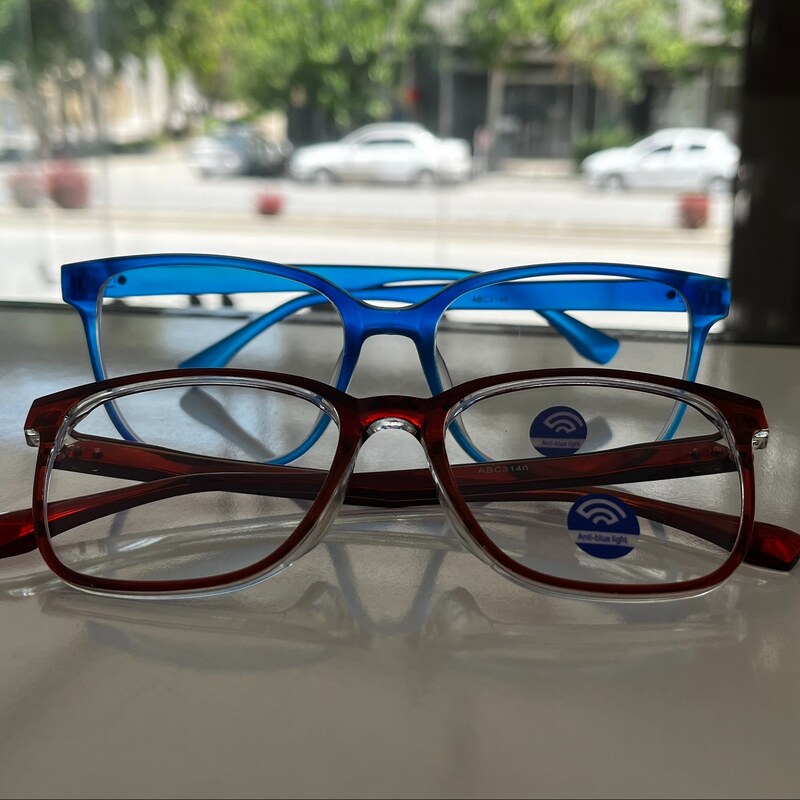 عینک بلوکات بدون نمره، محافظ چشم در برابر اشعه ماورا بنفش و نور آبی مانیتور و صفحه نمایش گوشی کیفیت عالی مدل 3140