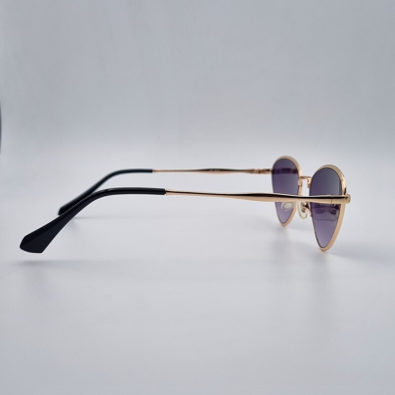 عینک آفتابی  مارک دیتیا رنگ مشکی مدل مثلثی اسپرت زنانه و مردانه 