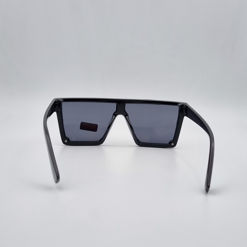 عینک آفتابی وای اس ال رنگ مشکی لولا کائوچو مدل مربع اسپرت زنانه و مردانه 