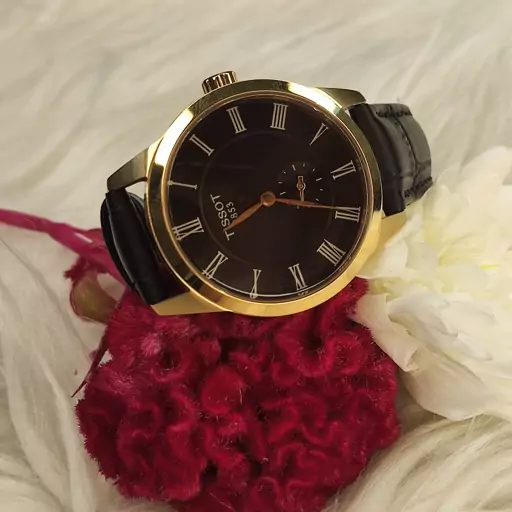 ساعت زنانه TISSOT سفارشی  قاب تمام  استیل بند چرم ضد حساسیت طراحی خاص موتورژاپن زیر ثانیه  یک سال گارانتی شیشه ضد خش  