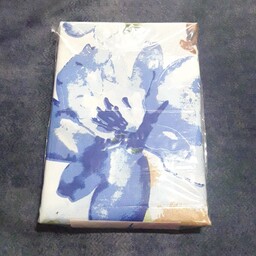 یک جفت روبالشتی طرح دار گل برگی سفید آبی