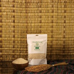 برنج نیم دانه هاشمی ممتاز - 900 گرمی - (نمونه تست پخت) - پاک شده با دستگاه - محصول گیلان