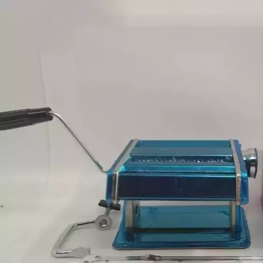 دستگاه رشته کن (پاستا ساز) pasta maker