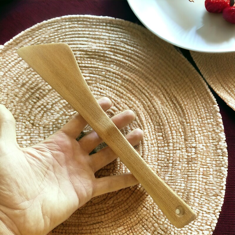 کفگیر چوبی مناسب تفت دادن و هم زدن غذا دستساز اکالیپ