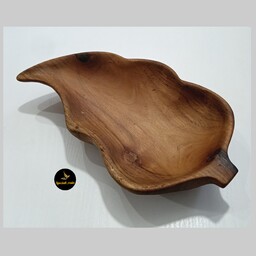 شکلات خوری چوبی دستساز طرح برگ(چوب گردو تیره) خاص ترین دست سازه های چوب و رزین(ارسال رایگان) 