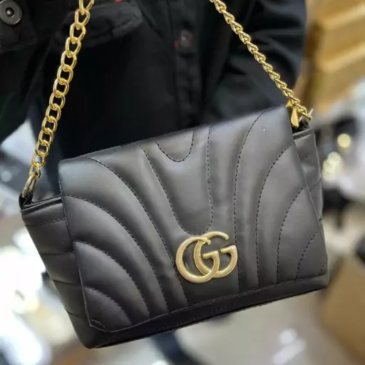 کیف گوچی زنانه دخترانه GUCCI مشکی چرم زنجیری زنجیر دار زنجیردار مجلسی شیک جادار جا دار طرحدار طرح دار اسپرت اسپورت نرم