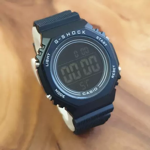 ساعت مردانه کاسیو جی شاک قاب فلزی ضد آب، دارای روزشمار Casio G shock