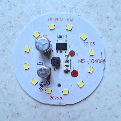 چیپ ال ای دی 10وات ماژول دی او بی خازن دار  رنگ سفید  مهتابی برند ام اس مناسب جهت تعمیر لامپ   chip led dob  10w 220v