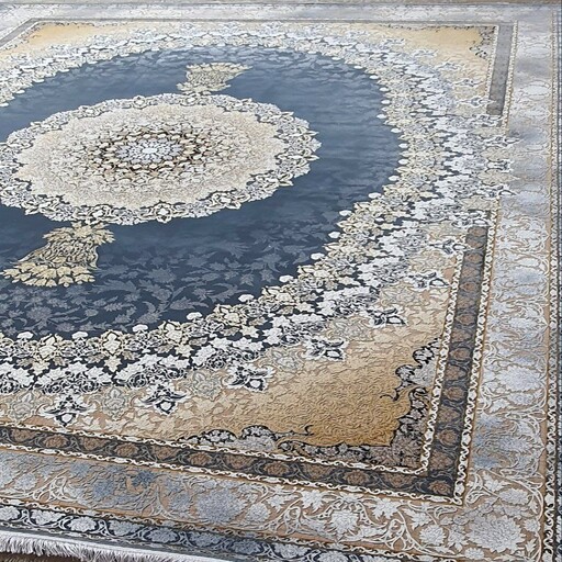 فرش کاشان 1200شانه تراکم 3600 دستبافت گونه  طرح جاویدآبی گل برجسته 9متری 