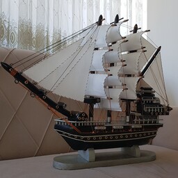 ماکت کشتی چوبی بادبانی (مدل سلطان دریا)