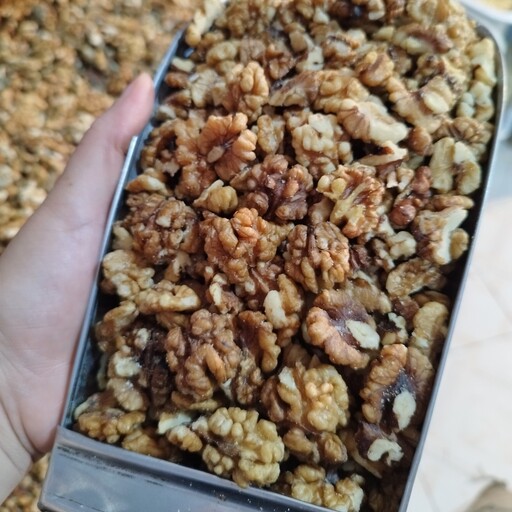 مغز گردو قهوه ای روشن سایز کوچک ایرانی(200گرمی) خورشتی