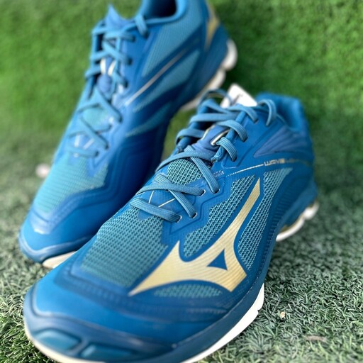 کفش کتونی ورزشی تخصصی والیبال هندبال میزانو ویوو لایتنینگ Mizuno Wave Lightning Z6 اورجینال اصل