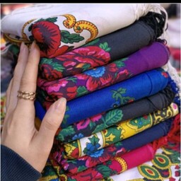 روسری ترکمن قواره بزرگ ریشه دار در رنگبندی بسیار جذاب همراه با ارسال رایگان