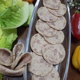 ژامبون مرغ (نمایشی گوشت) خانگی نیم کیلو 