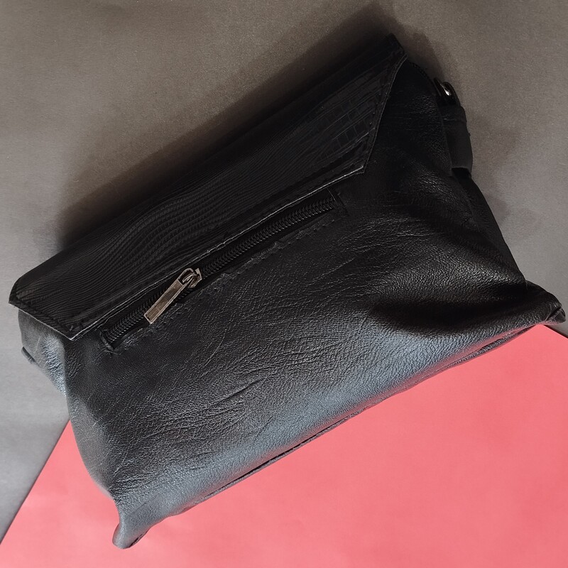 کیف اسپرت زنانه chanel با بند چرمی و با ارسال رایگان
